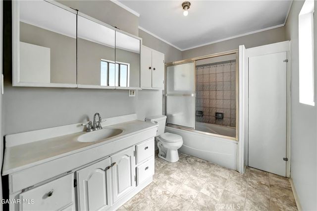 1160 W Avenue J5, Lancaster, CA 93534
