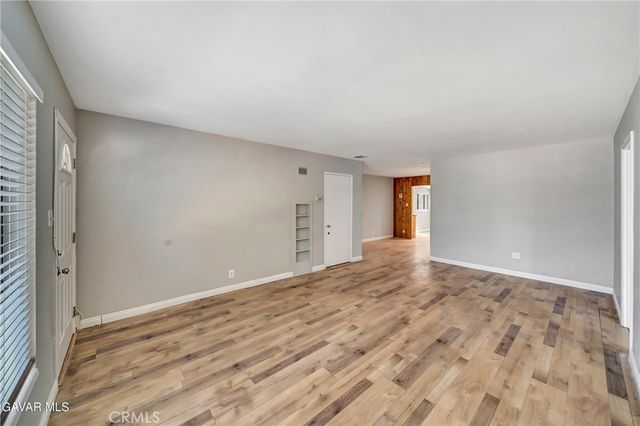 1160 W Avenue J5, Lancaster, CA 93534