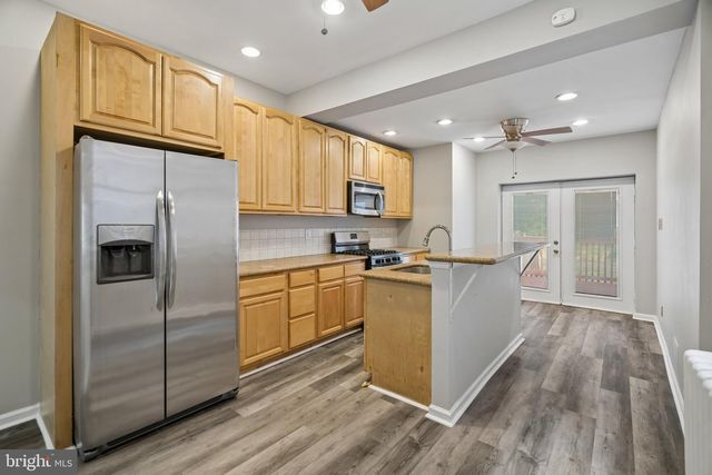 6033 W OXFORD ST, Philadelphia, PA 19151