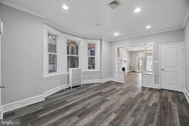 6033 W OXFORD ST, Philadelphia, PA 19151