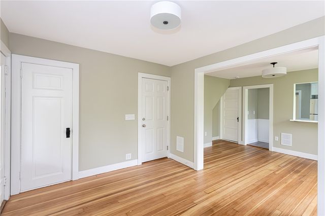 439 Broadway Street D, Newport, RI 02840