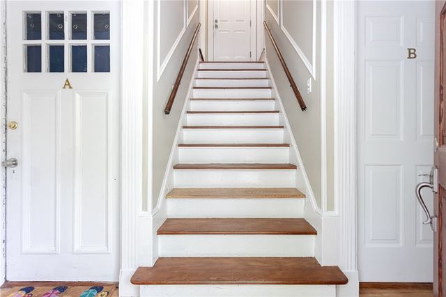 439 Broadway Street D, Newport, RI 02840