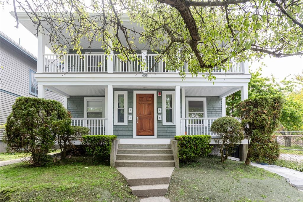 439 Broadway Street D, Newport, RI 02840