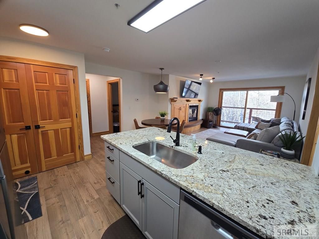 Image 7 of property listing at 2740 Shadowmoon # 221, Driggs, ID 83422