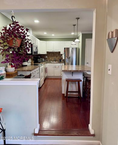 56 Largo San Nicola A, Freehold, NJ 07728