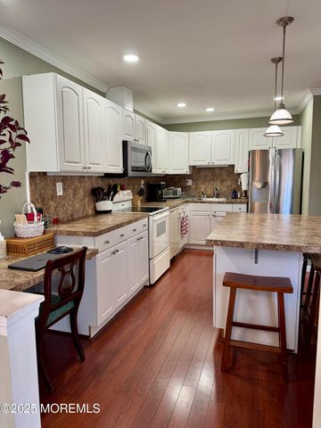 56 Largo San Nicola A, Freehold, NJ 07728