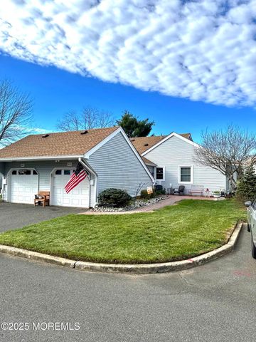 56 Largo San Nicola A, Freehold, NJ 07728