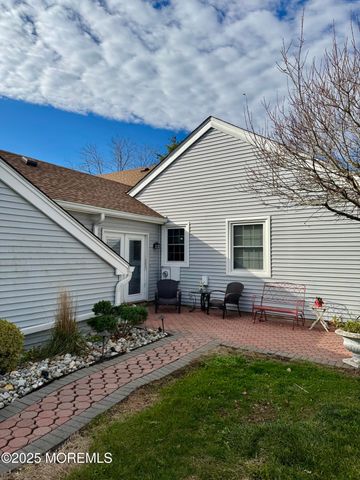 56 Largo San Nicola A, Freehold, NJ 07728