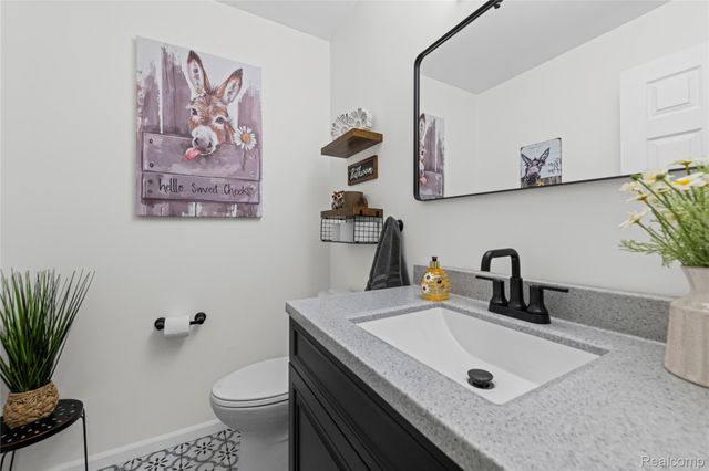 25899 Maritime Circle N, Harrison Charter Township, MI 48045