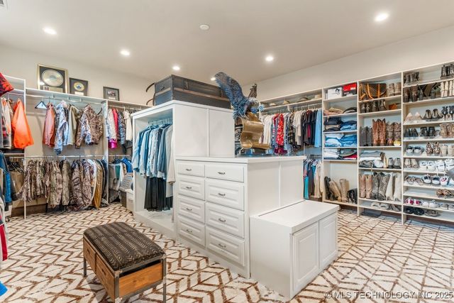 9639 Horizon Circle, Sperry, OK 74073