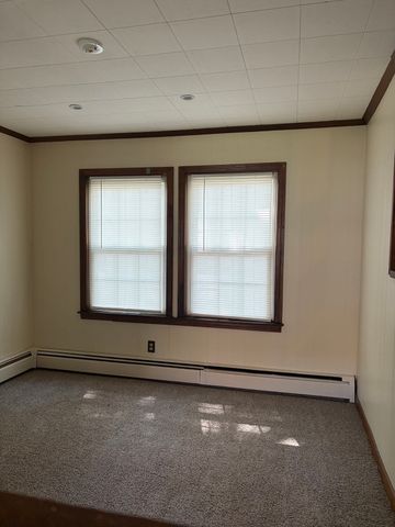 4 Prospect Heights 4, Milford, MA 01757