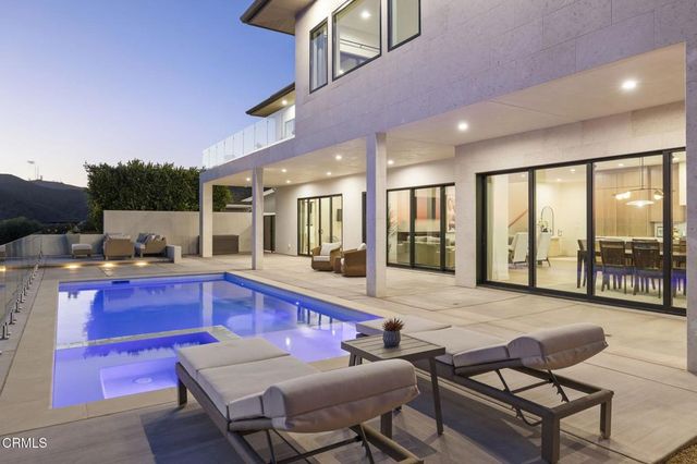3254 Breaker Drive, Ventura, CA 93003