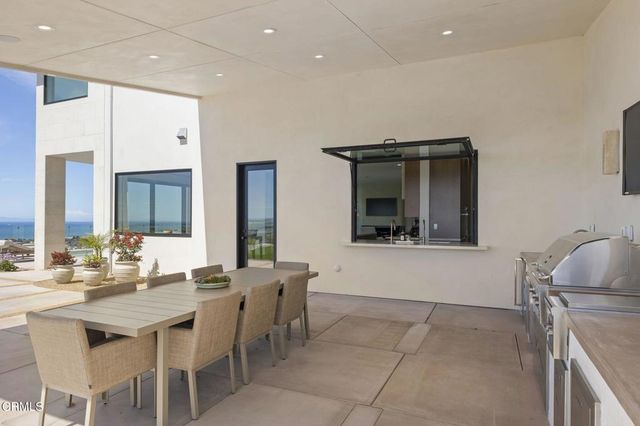 3254 Breaker Drive, Ventura, CA 93003