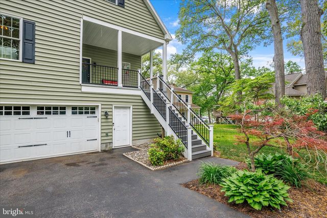 8382 COUNTRY LIFE RD, Pasadena, MD 21122