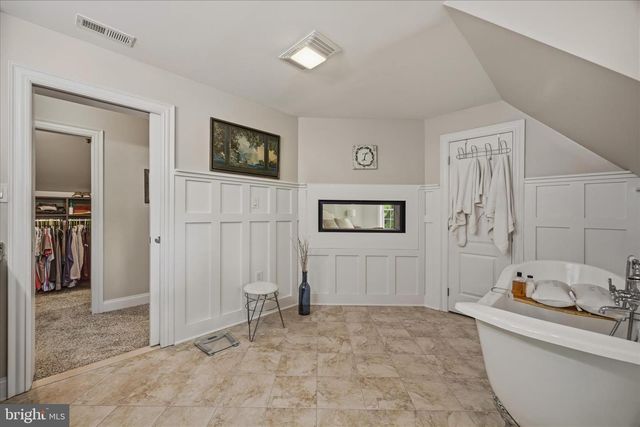 8382 COUNTRY LIFE RD, Pasadena, MD 21122