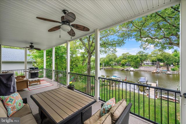 8382 COUNTRY LIFE RD, Pasadena, MD 21122