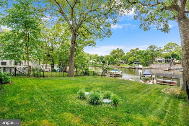 8382 COUNTRY LIFE RD, Pasadena, MD 21122