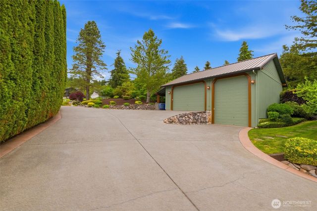 8014 Warren Drive NW, Gig Harbor, WA 98335
