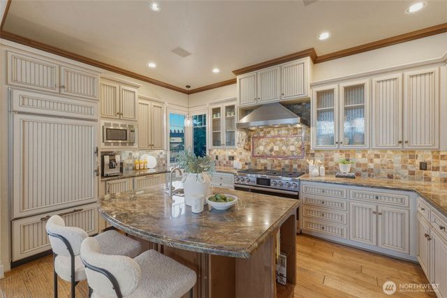 8014 Warren Drive NW, Gig Harbor, WA 98335