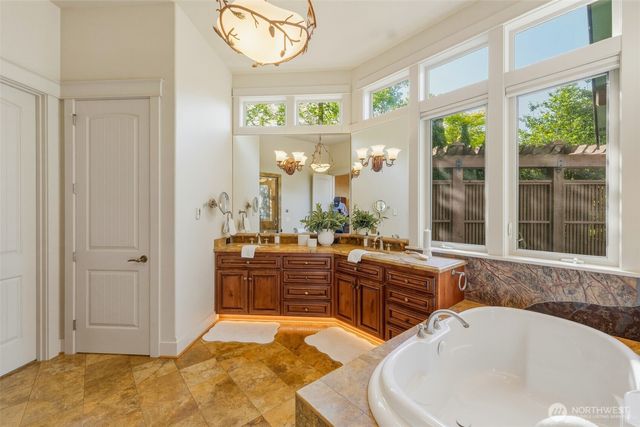 8014 Warren Drive NW, Gig Harbor, WA 98335