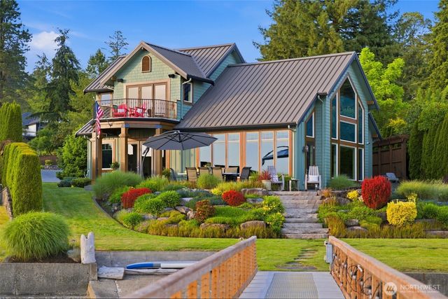 8014 Warren Drive NW, Gig Harbor, WA 98335