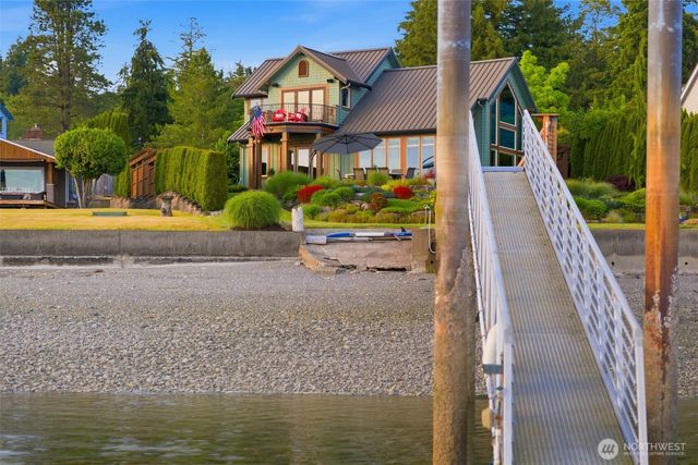 8014 Warren Drive NW, Gig Harbor, WA 98335