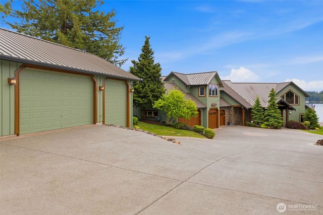 8014 Warren Drive NW, Gig Harbor, WA 98335