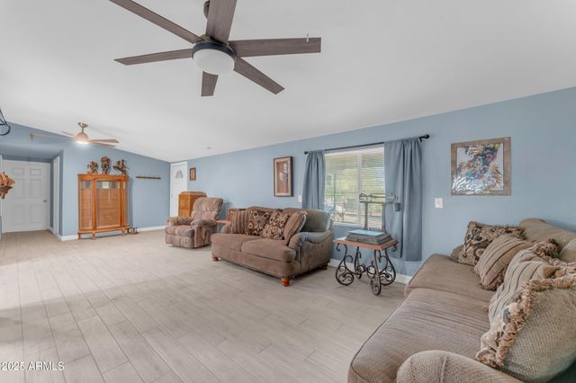 11689 S 220th Lane, Buckeye, AZ 85326