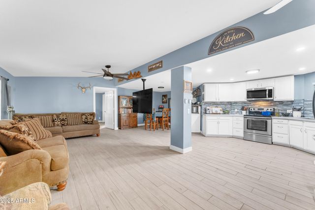 11689 S 220th Lane, Buckeye, AZ 85326