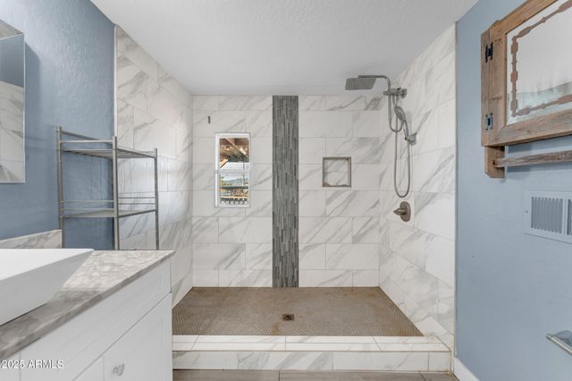 11689 S 220th Lane, Buckeye, AZ 85326