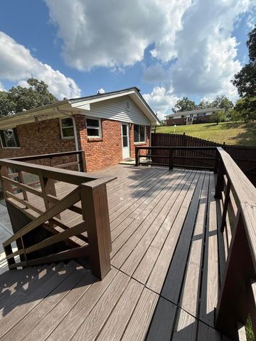 1329 Cloverdale Drive, Hixson, TN 37343