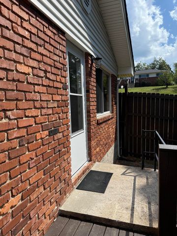 1329 Cloverdale Drive, Hixson, TN 37343