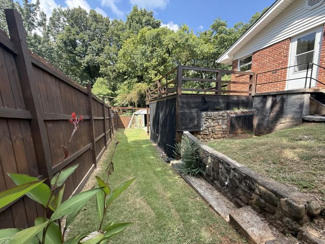 1329 Cloverdale Drive, Hixson, TN 37343