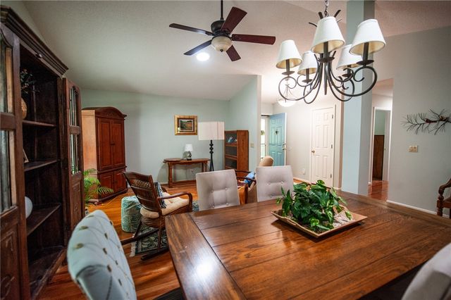 1303 S Arrowhead Drive, Westminster, SC 29693