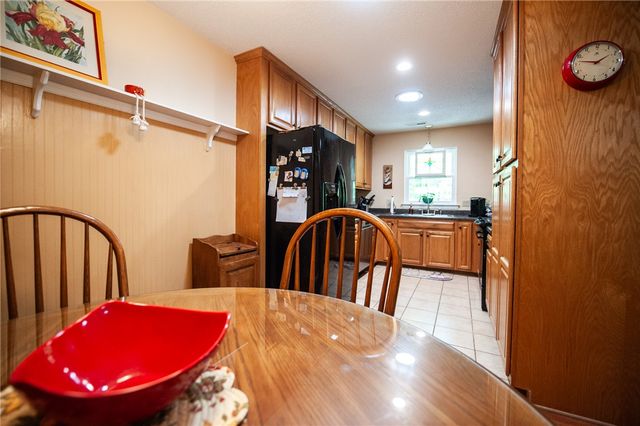 1303 S Arrowhead Drive, Westminster, SC 29693