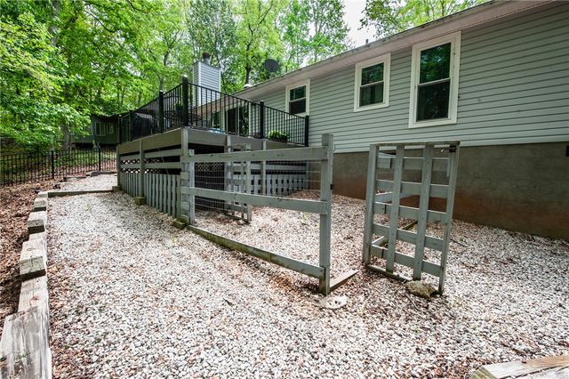 1303 S Arrowhead Drive, Westminster, SC 29693