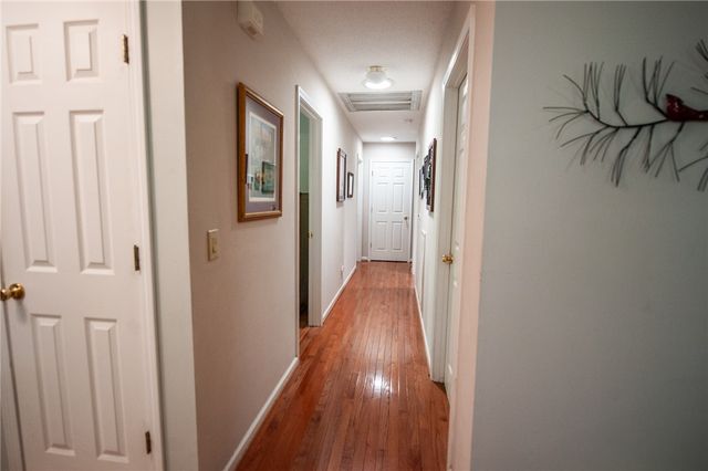 1303 S Arrowhead Drive, Westminster, SC 29693