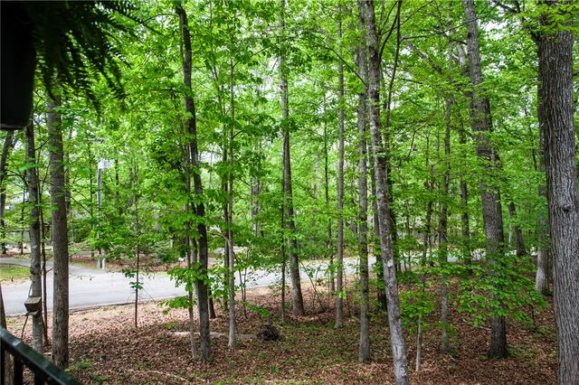 1303 S Arrowhead Drive, Westminster, SC 29693
