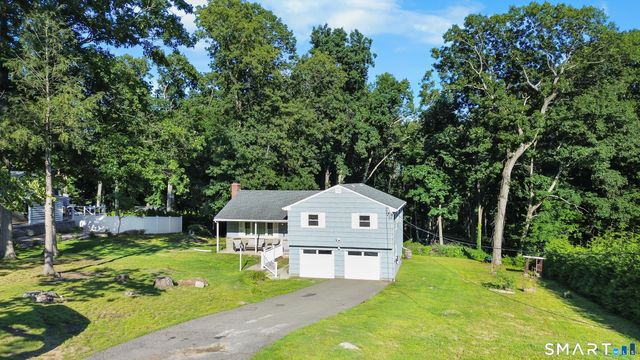 23 Dogwood Drive, Shelton, CT 06484