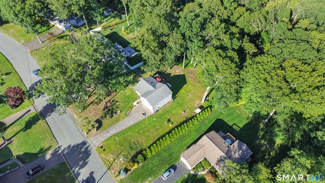 23 Dogwood Drive, Shelton, CT 06484