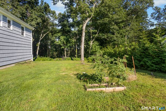 23 Dogwood Drive, Shelton, CT 06484