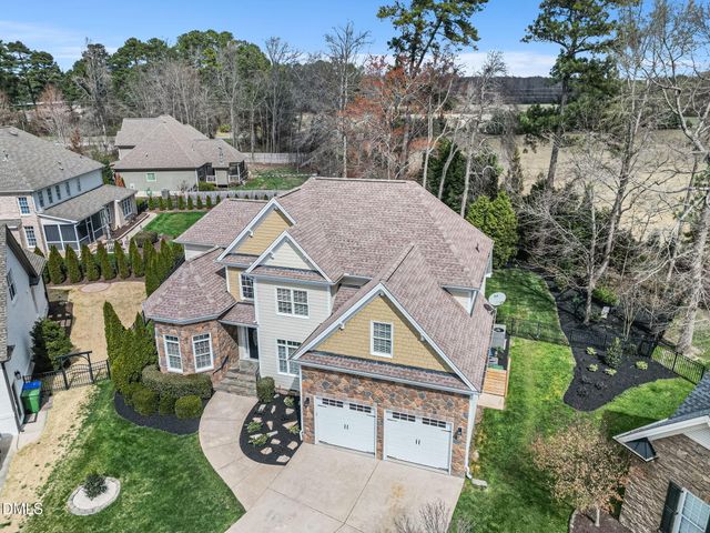 1819 Glacier Court, Fuquay Varina, NC 27526