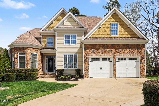 1819 Glacier Court, Fuquay Varina, NC 27526