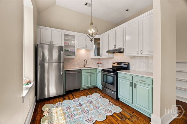 20 W Duffy Street D, Savannah, GA 31401