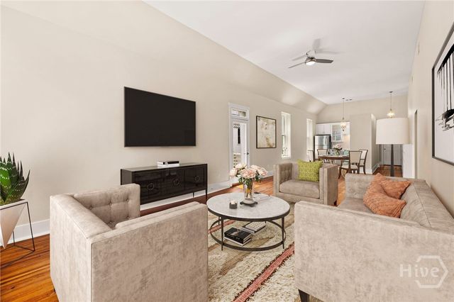 20 W Duffy Street D, Savannah, GA 31401