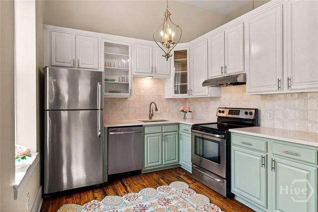 20 W Duffy Street D, Savannah, GA 31401