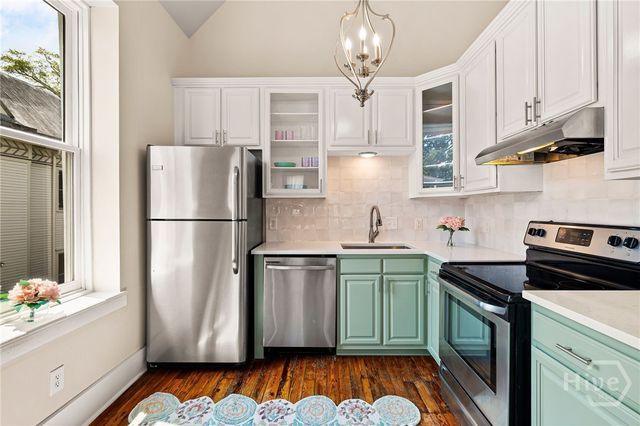 20 W Duffy Street D, Savannah, GA 31401