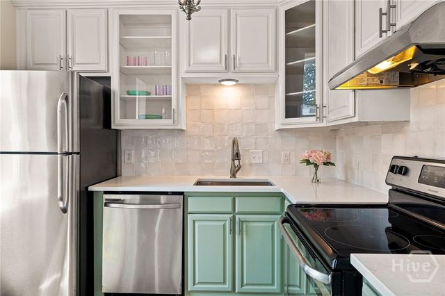 20 W Duffy Street D, Savannah, GA 31401