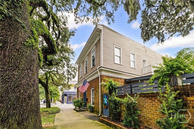 20 W Duffy Street D, Savannah, GA 31401