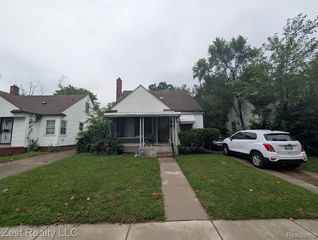 20044 Avon Avenue, Detroit, MI 48219